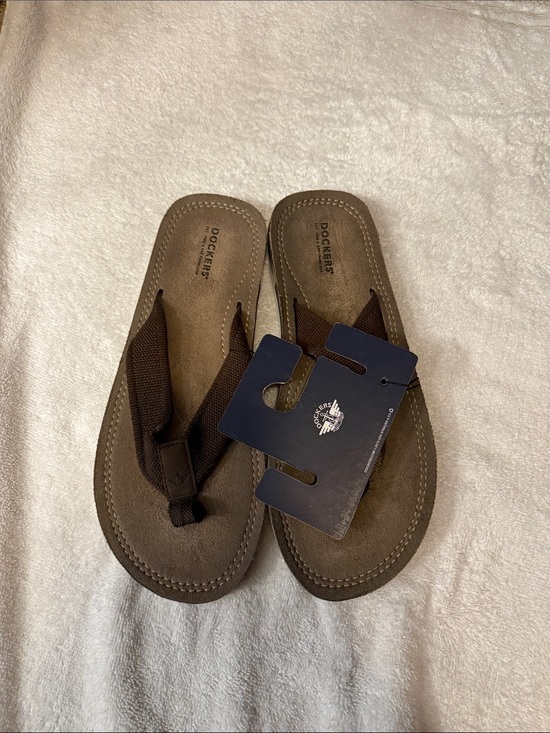 Dockers Other - Dockers Men's Dark Brown Suede-Look Flip Flop Sandals